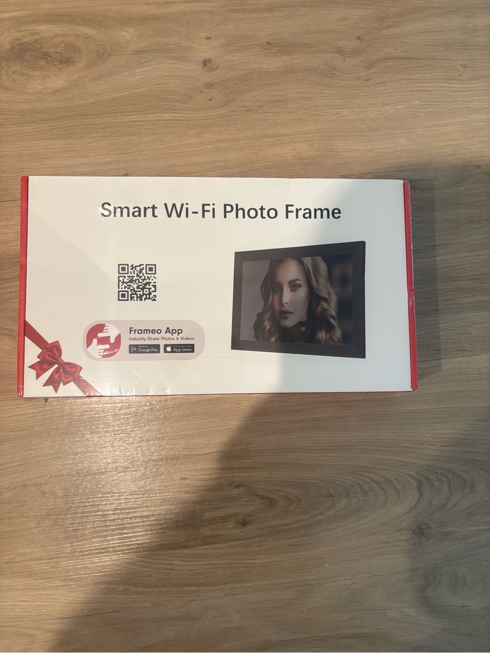 NEW Smart WiFi Digital Photo Frame 10.1” HD 32GB Frameo App White